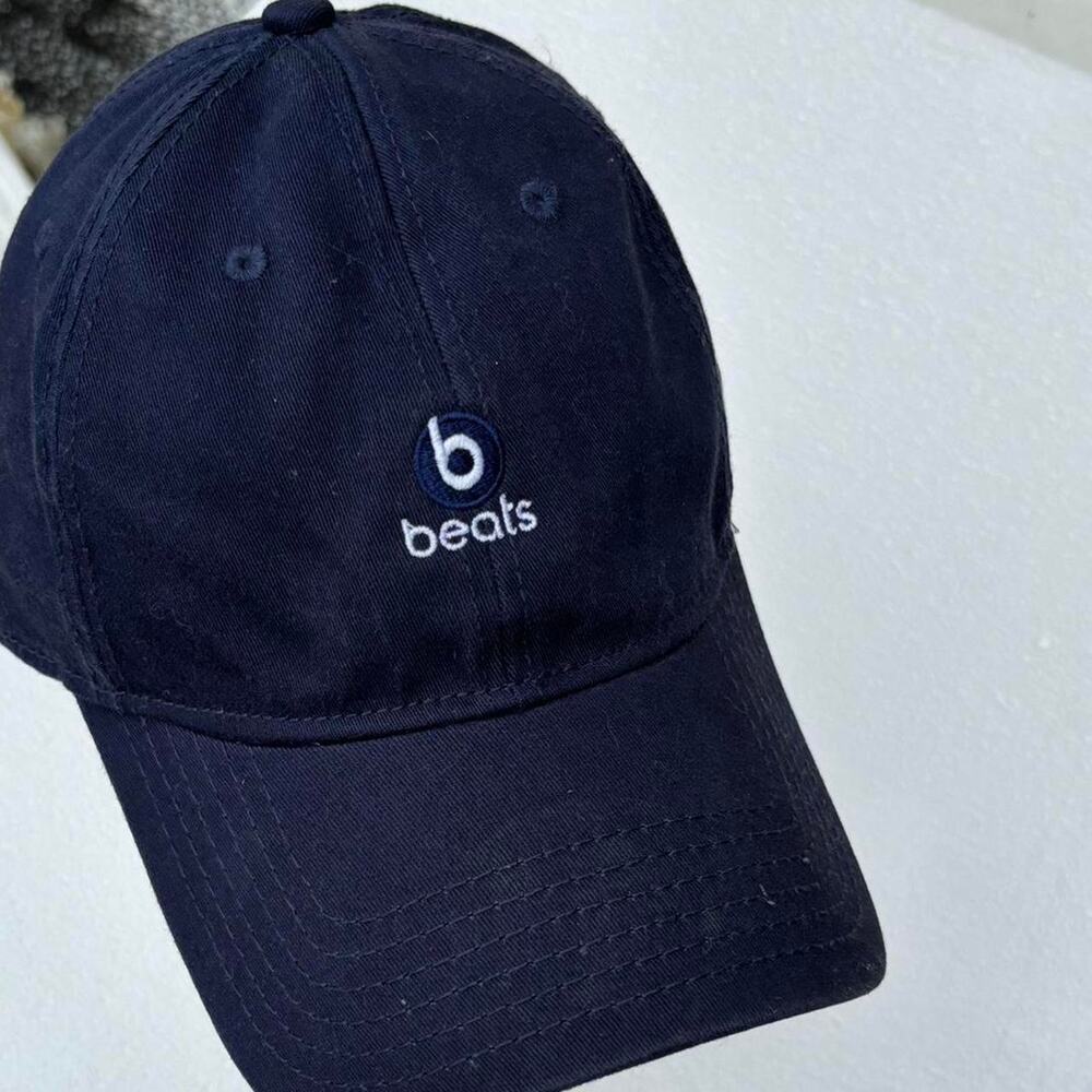 Beats hat